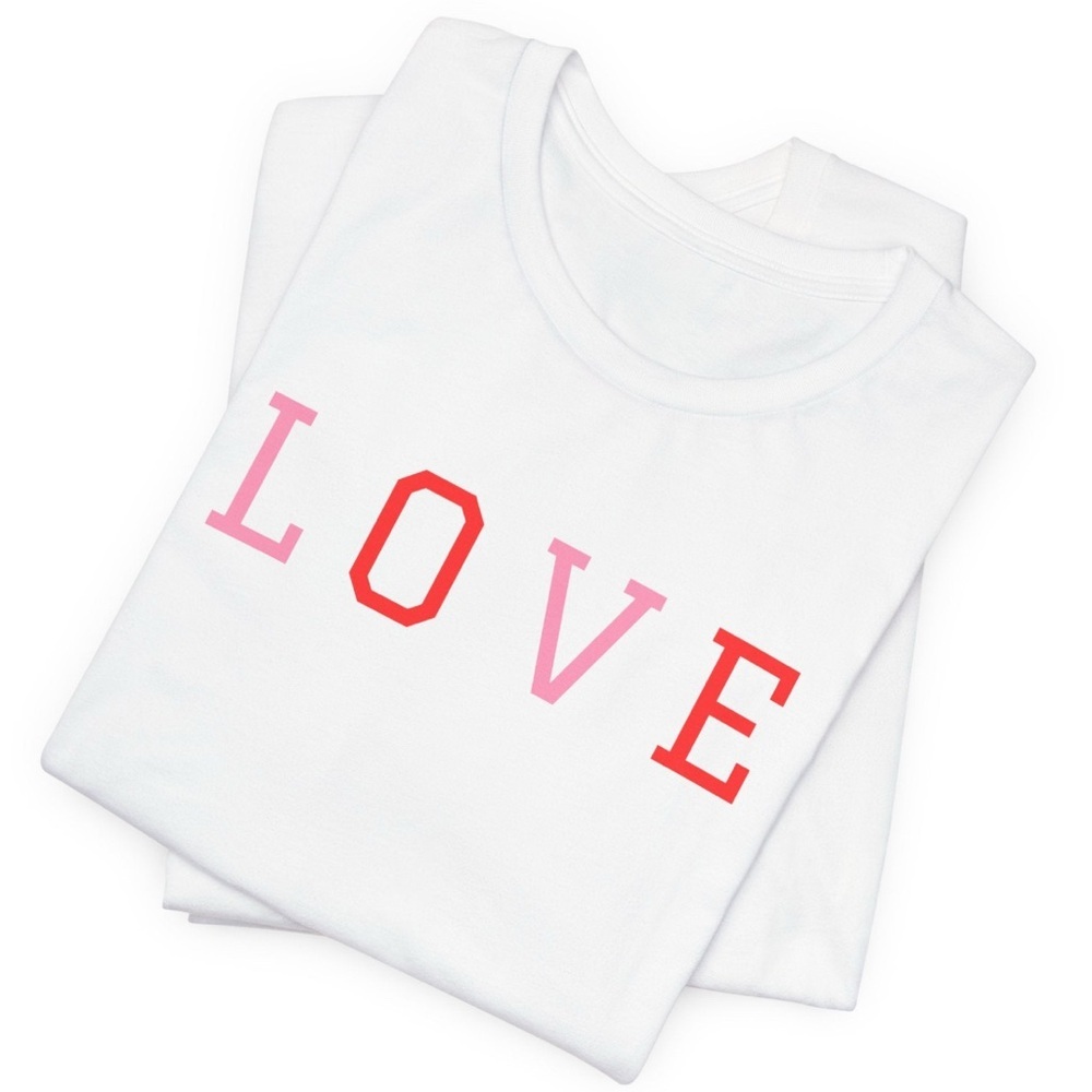 NWT LOVE Shirt - Valentines Day Shirt - Picture 2 of 3